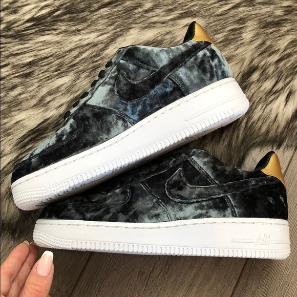 NWT🌿Nike Air Force 1 premium velvet - Picture 4 of 8